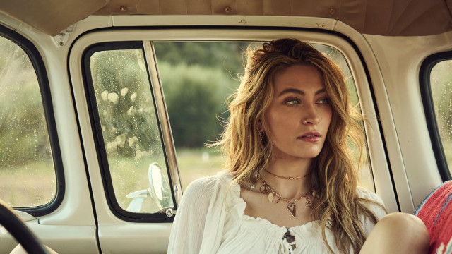 Paris Jackson revela ser viciada em heroína e álcool: “Quase perdi tudo"