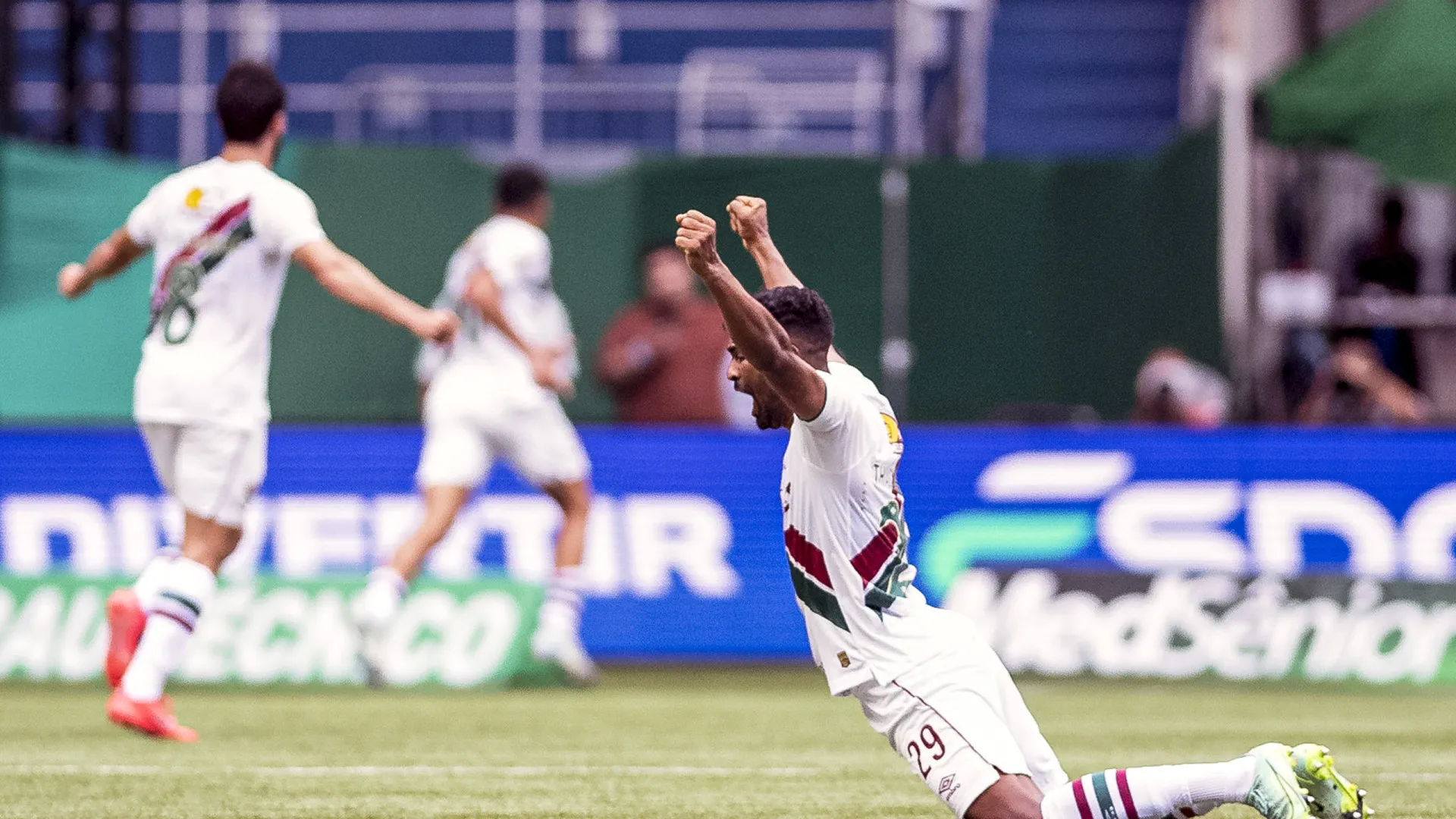 Fluminense joga com força máxima diante da Portuguesa e quebra jejum de vitórias no Carioca