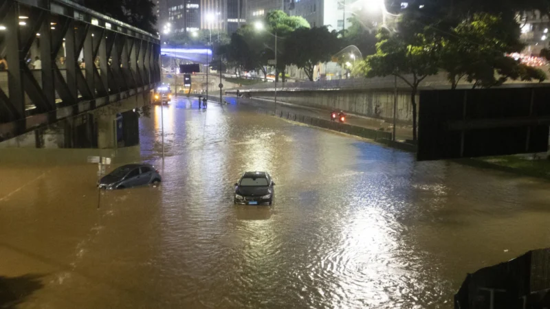 Defesa Civil emite pela 1ª vez alerta severo na capital paulista