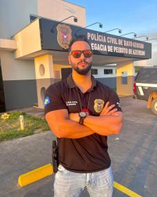 Justiça mantém tornozeleira e outras cautelares contra ex-delegado acusado por esquema em Peixoto de Azevedo