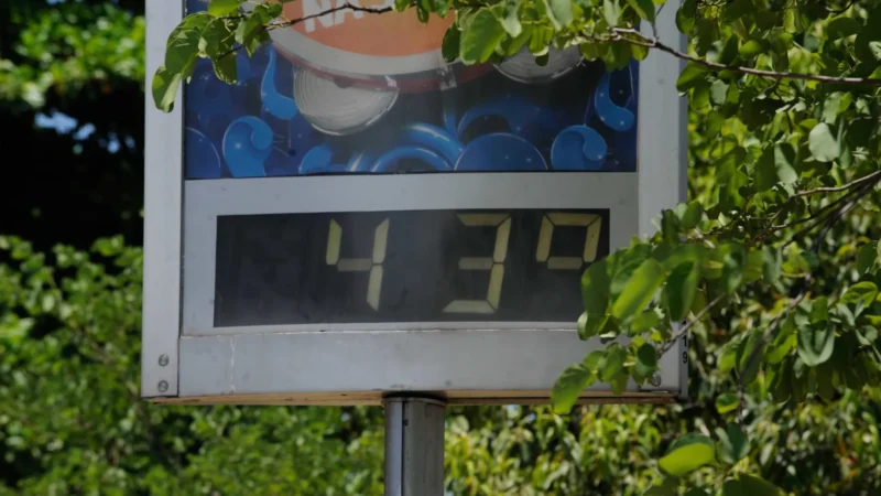 Alerta de calor excessivo durante o Carnaval vai até quarta