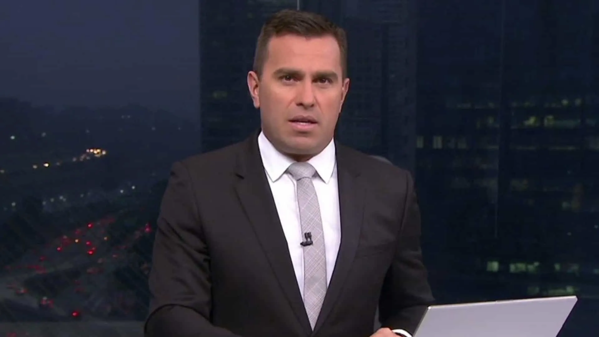 Após demissão de Rodrigo Bocardi Globo mira outros 3 profissionais