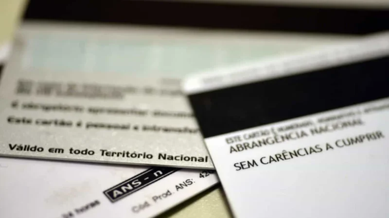 Número de ações contra planos de saúde dobra em 4 anos no Brasil