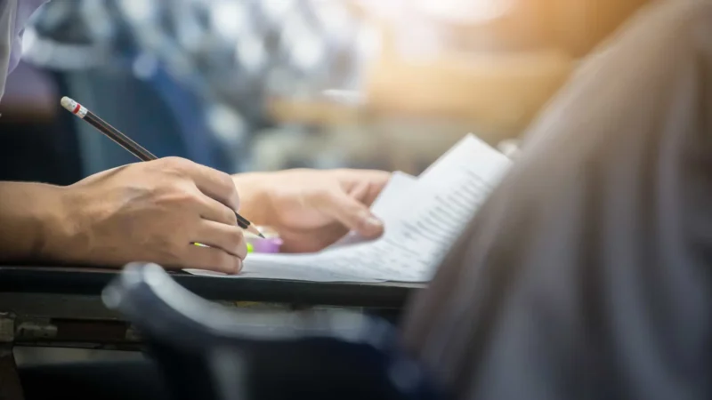 Aeronáutica abre concurso com 345 vagas, e salário inicial chega a R$ 8.245,00