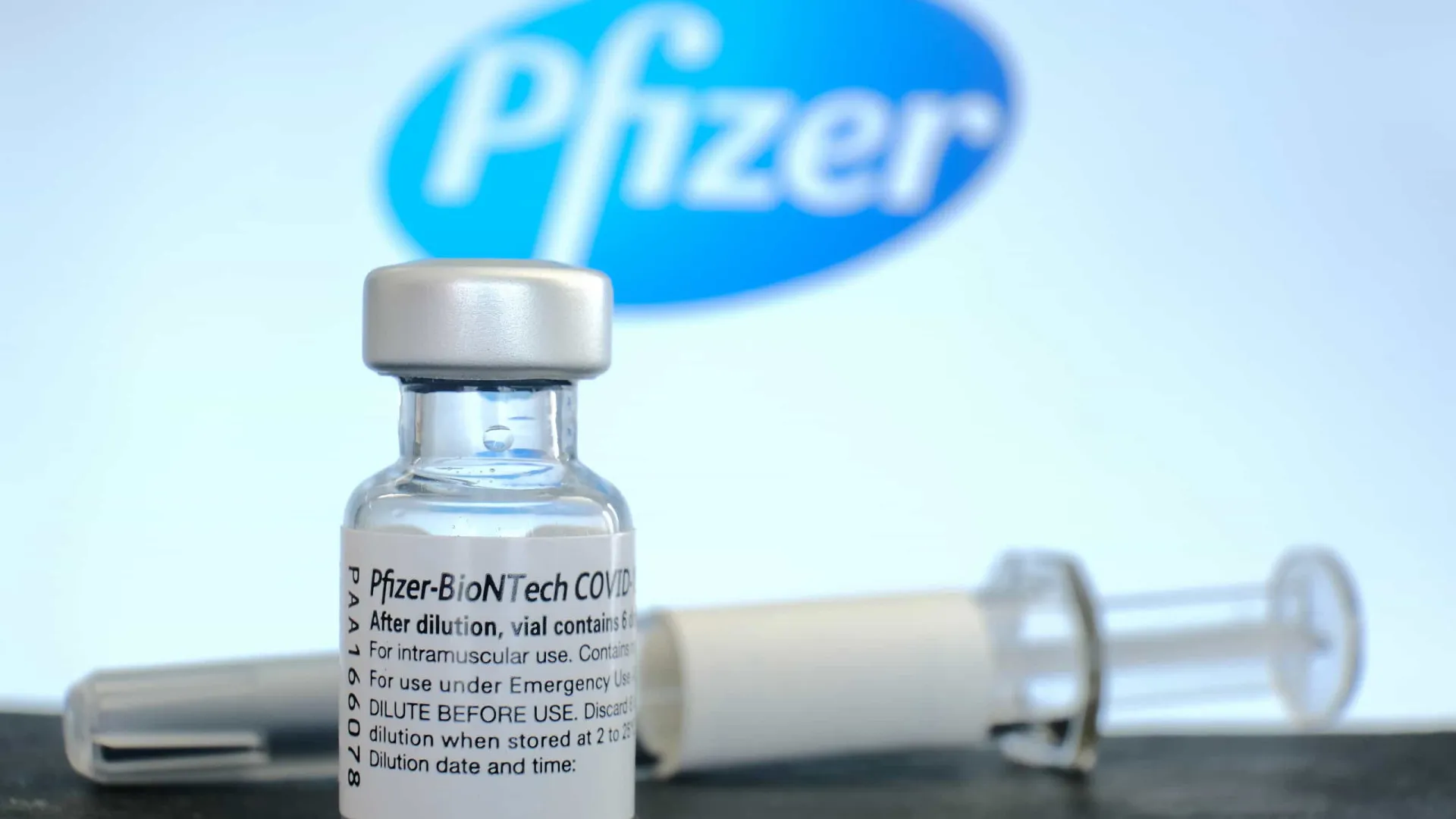 Saúde deve comprar Pfizer após Anvisa negar atualização da vacina indiana contra Covid