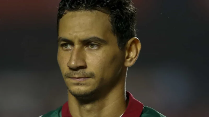 Ganso é liberado para treinos após tratar inflamação no coração