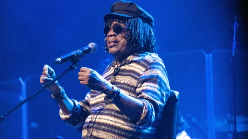 Milton Nascimento desistiu de ir ao Grammy por ter que sentar na arquibancada