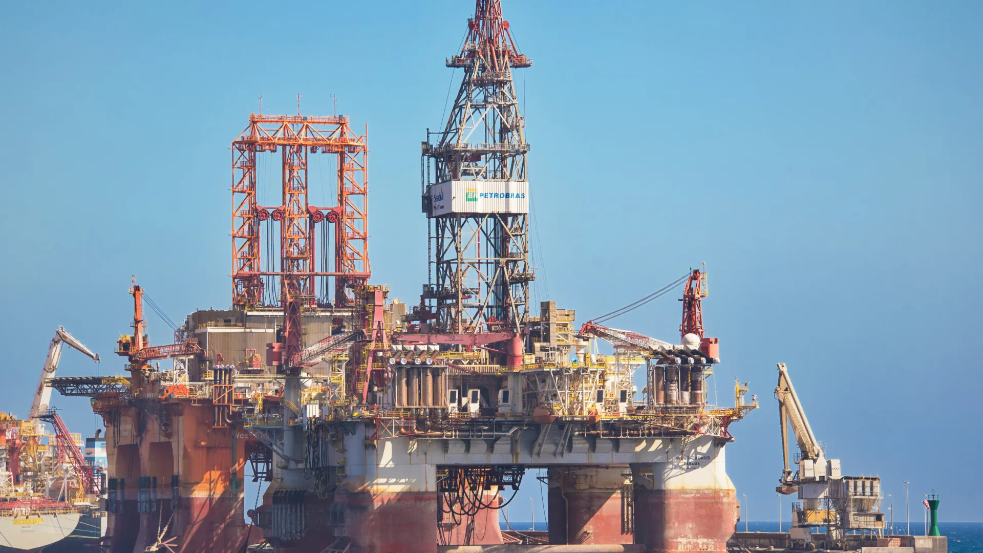 Petrobras mira em países africanos para recompor reservas de petróleo