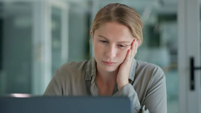 Trabalho por conta própria exige mais horas de serviço, diz IBGE