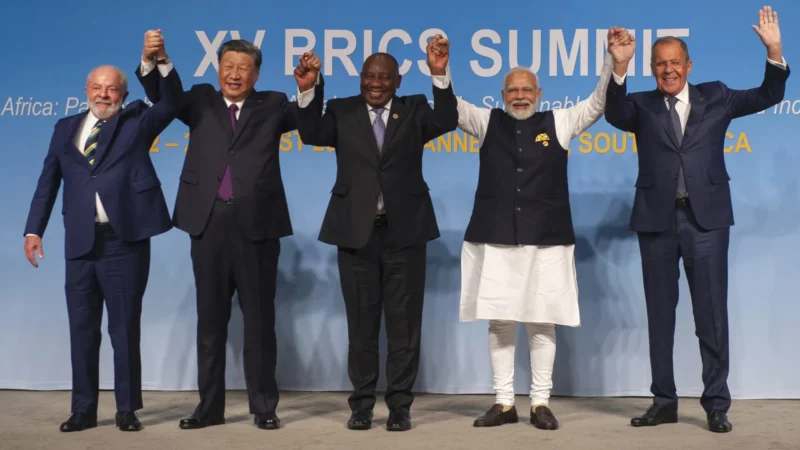 Brics deve avançar no uso de moedas locais entre os países-membros