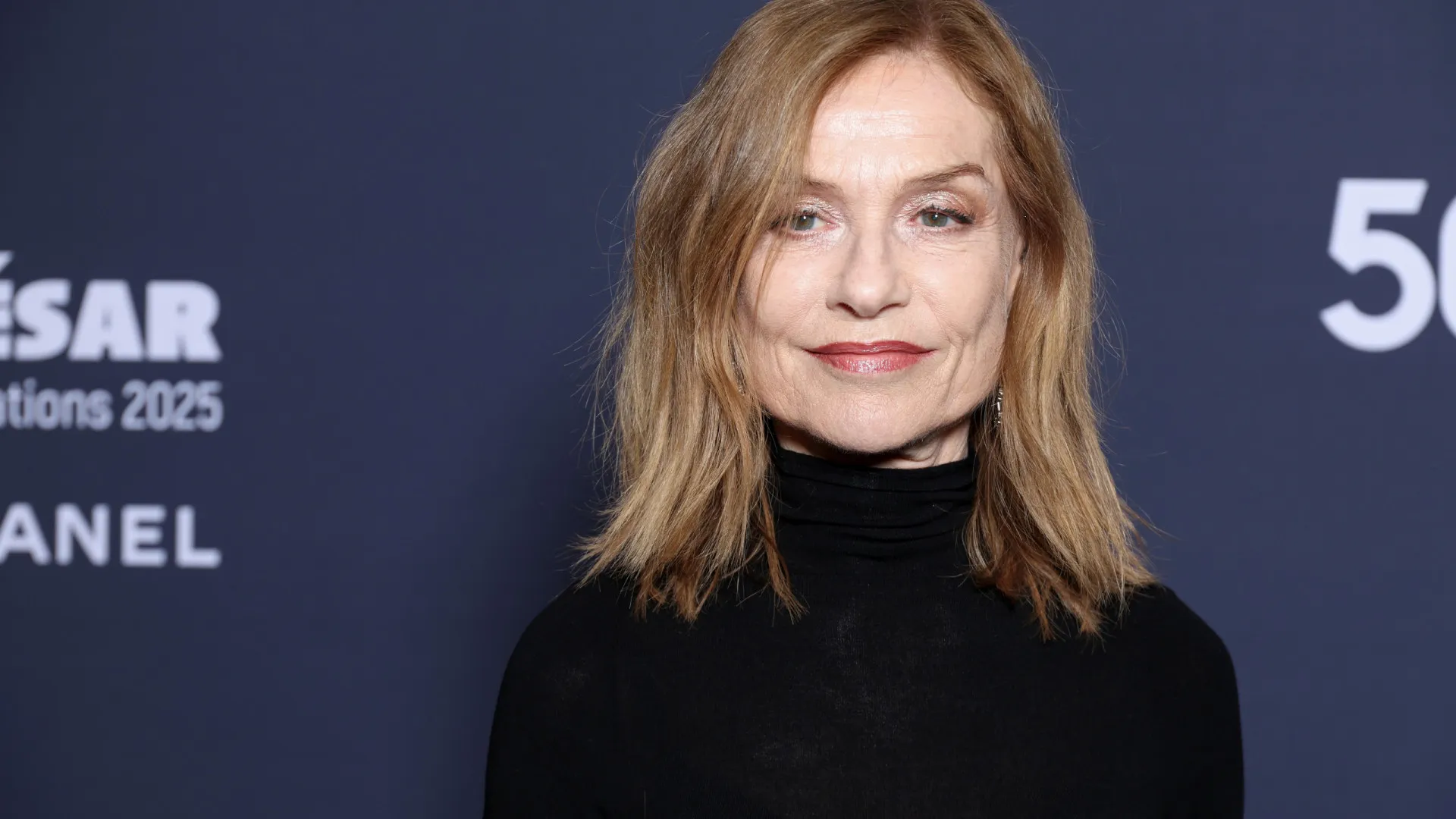 Isabelle Huppert, pouco entusiasmada com ideias de Hollywood, prefere a Coreia