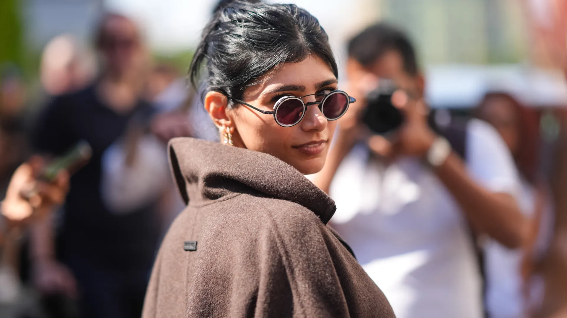 Mia Khalifa elogia ‘Ainda Estou Aqui’ e exige Oscar para Fernanda Torres