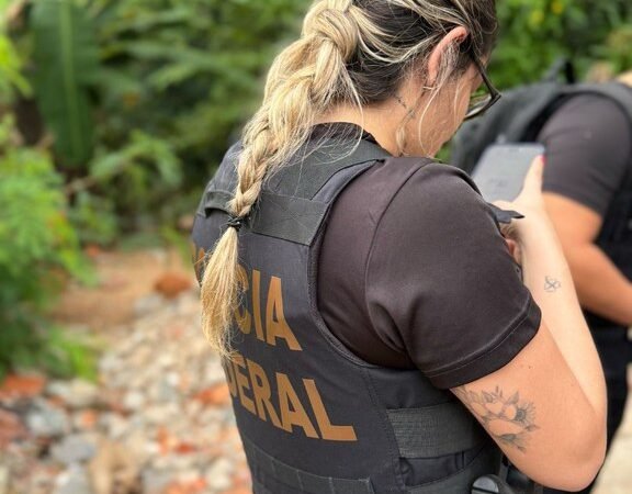 Polícia Federal prende suspeito em Cuiabá por compartilhamento de material de abuso sexual infantil