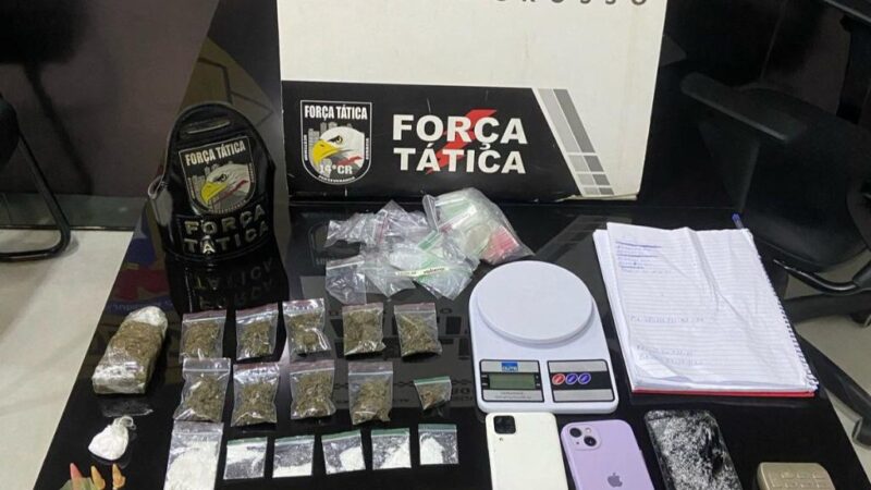 Força Tática conduz quatro suspeitos por tráfico de drogas em Nova Mutum: Entre os detidos estão um pai e dois filhos; porções de maconha e cocaína foram apreendidas