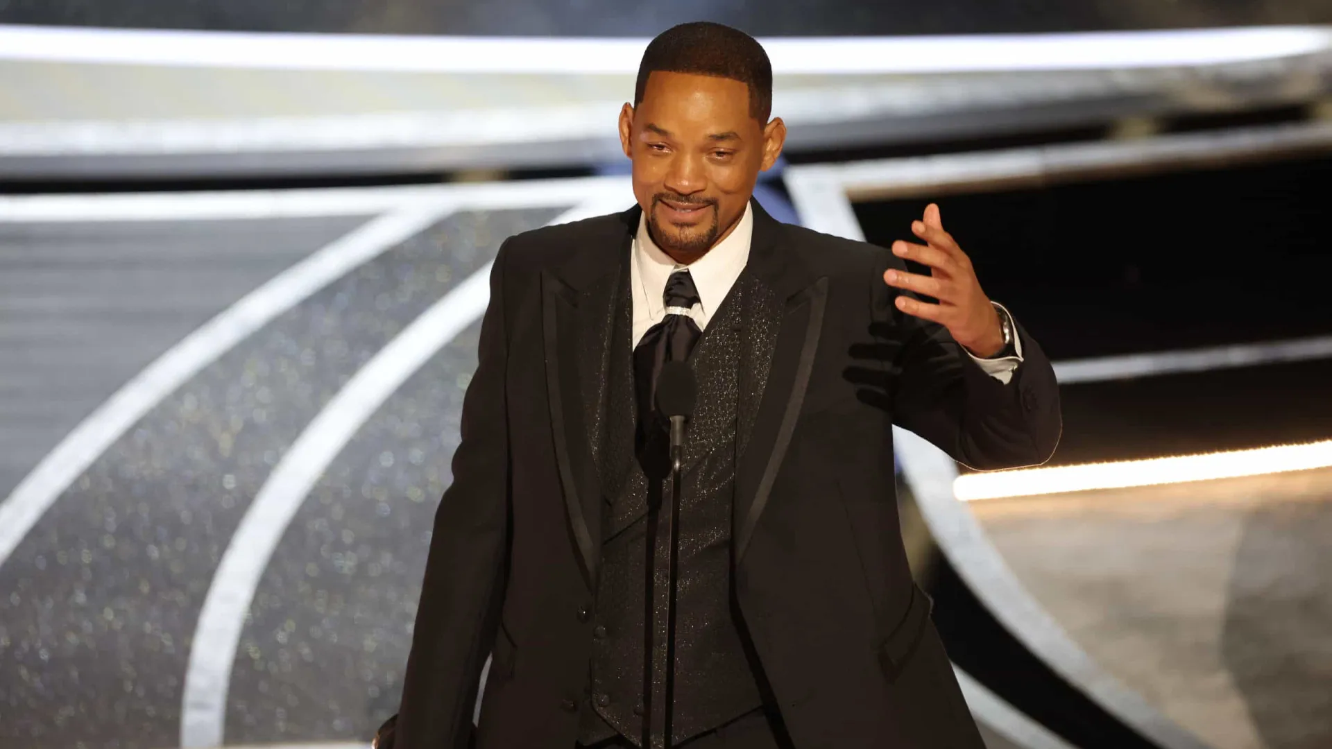 Will Smith reúne esposa, ex-mulher e filhos em foto divertida; veja