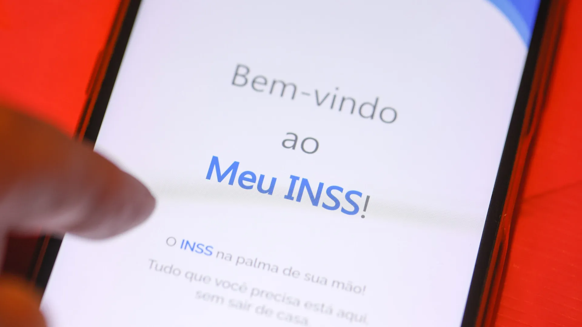 Veja como consultar o informe de rendimentos do INSS para declarar o Imposto de Renda 2025