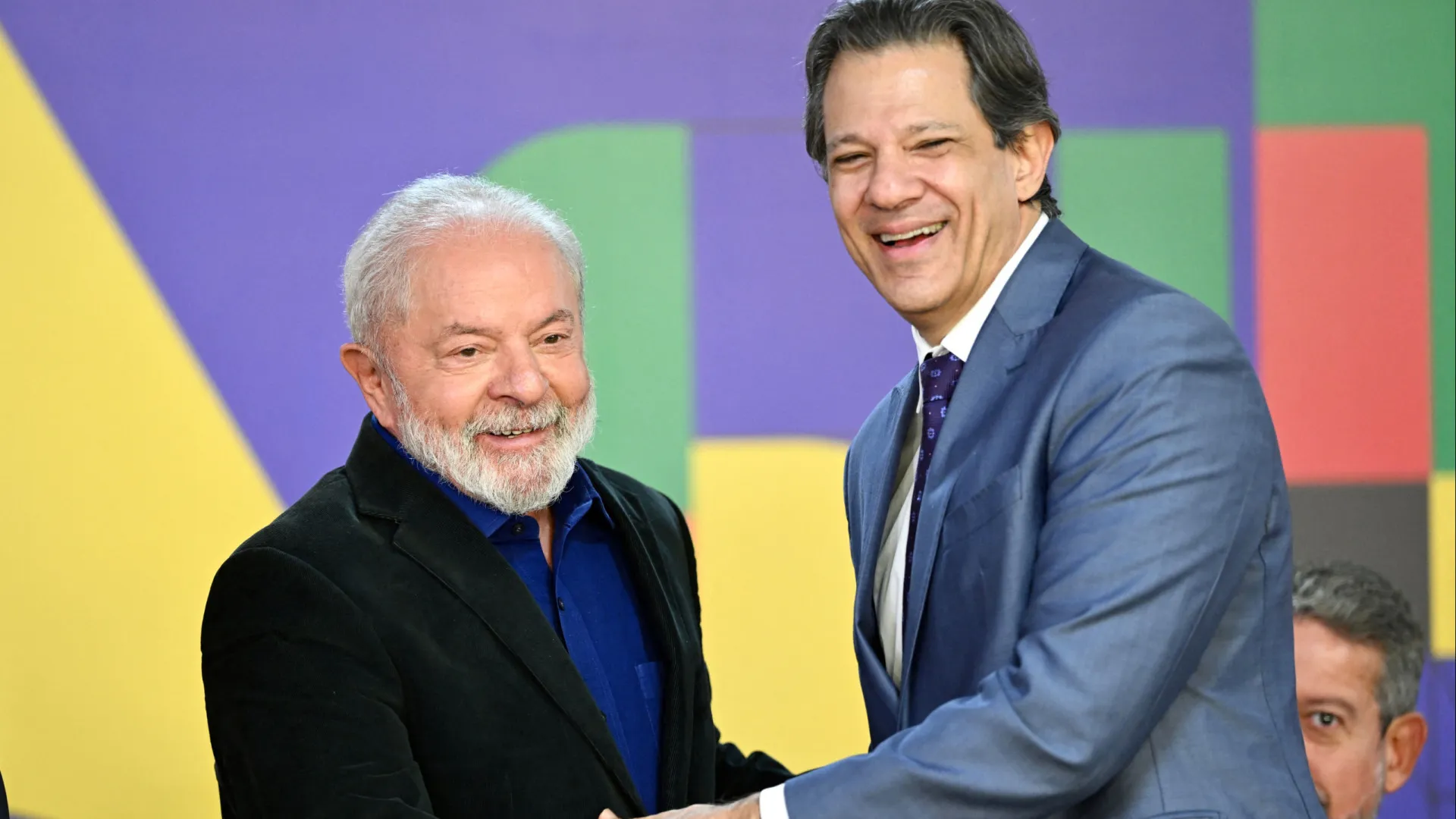 PIB fecha 2024 com alta de 3,4% no Brasil