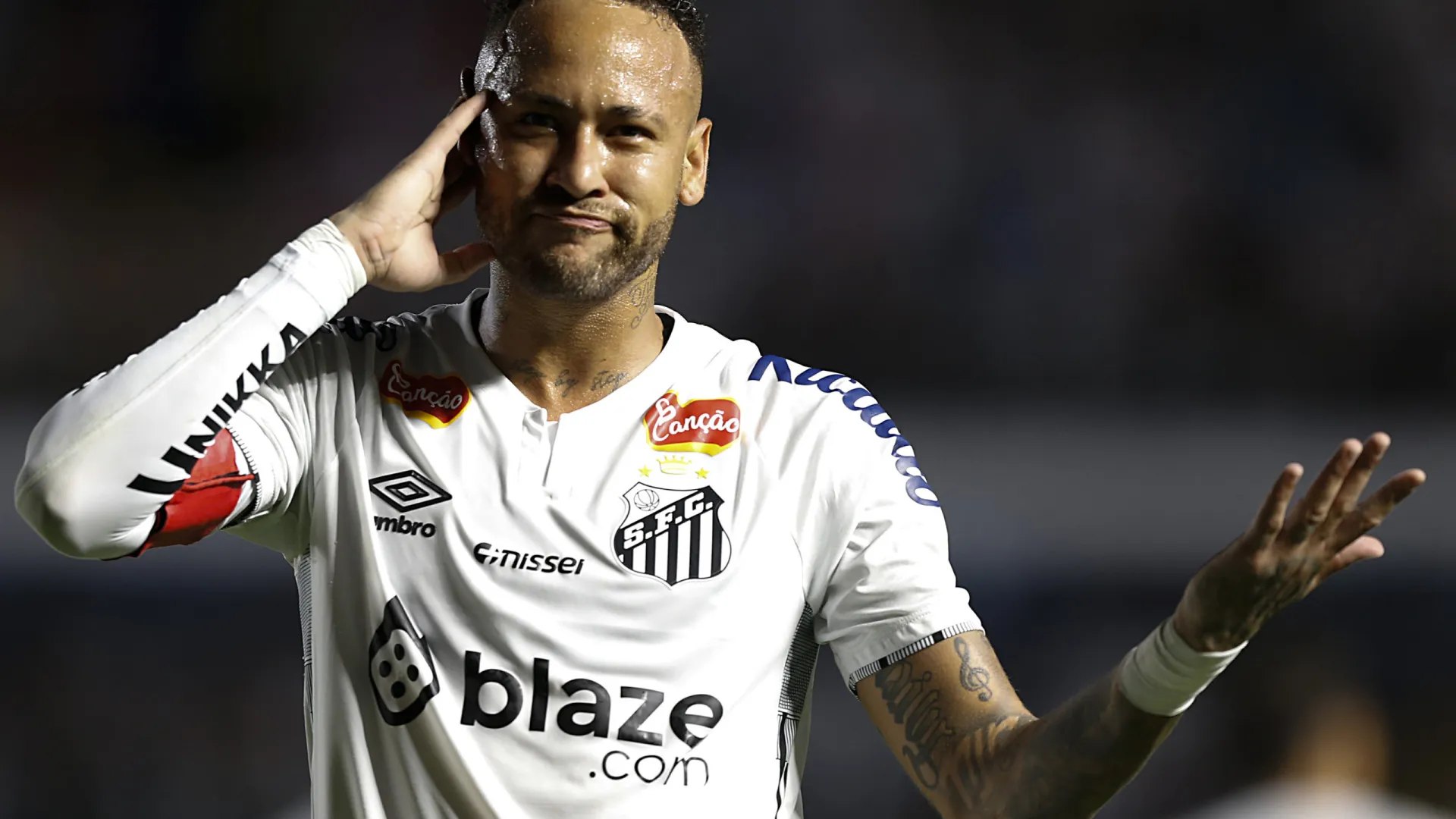 Neymar garante estar 100% para estreia do Santos no Brasileirão