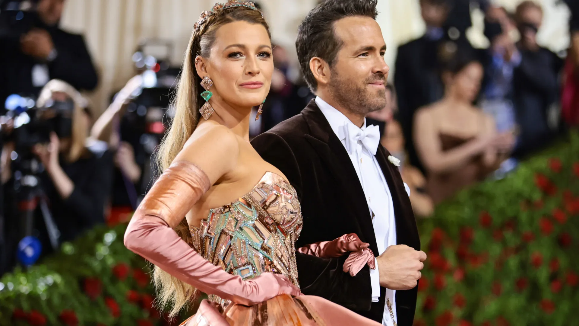 Blake Lively e Ryan Reynolds não marcarão presença no Met Gala