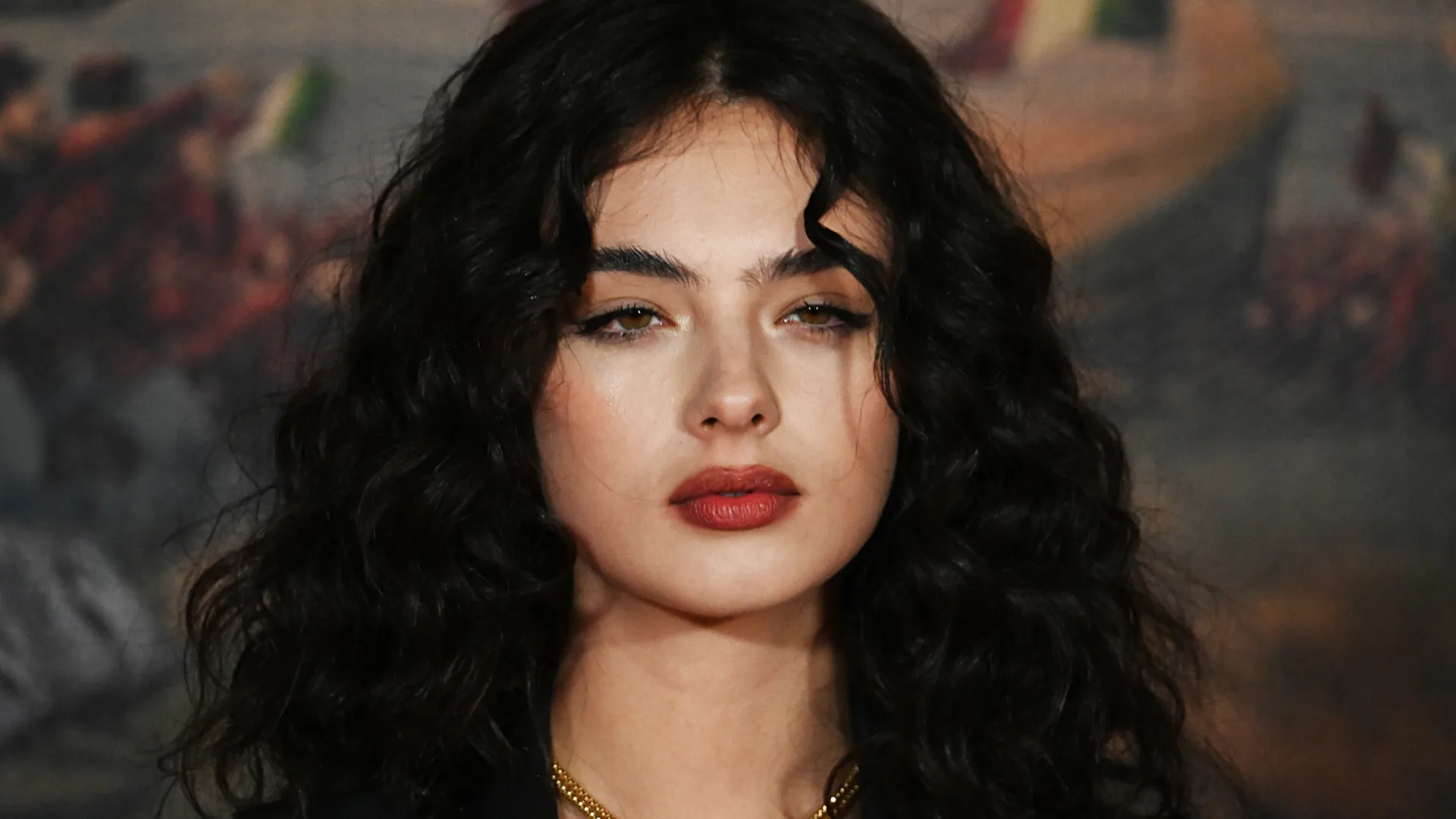 Deva Cassel, filha de Vincent Cassel e Monica Bellucci vira ‘Garota de Ipanema’; saiba mais