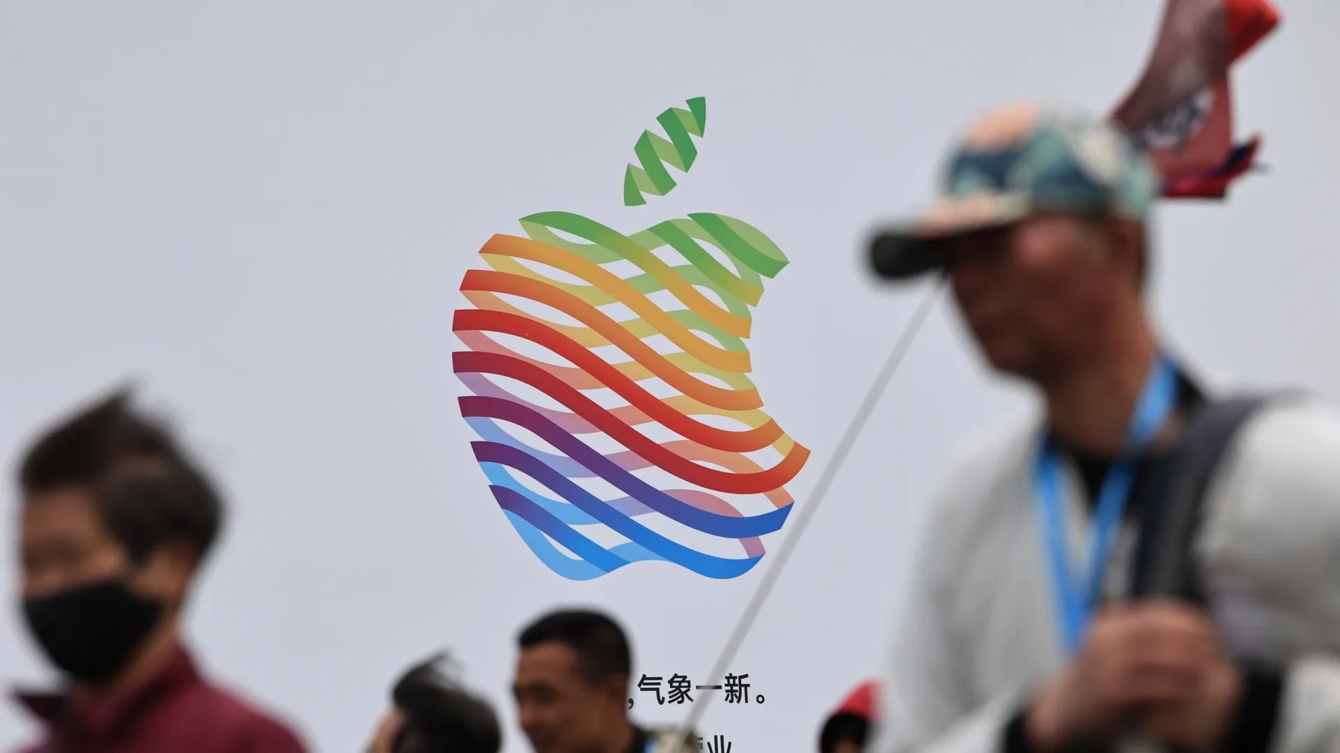 China pede aos EUA coerência e cancelamento total das taxas