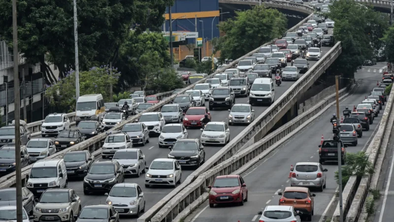 Veja os piores horários para pegar a estrada neste feriado prolongado de 1º de Maio