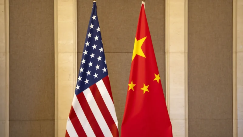 China anuncia tarifas adicionais de 84% sobre produtos americanos