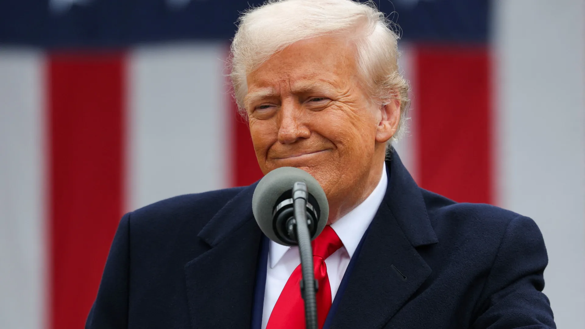 Trump diz que ‘China também quer acordo com os EUA’