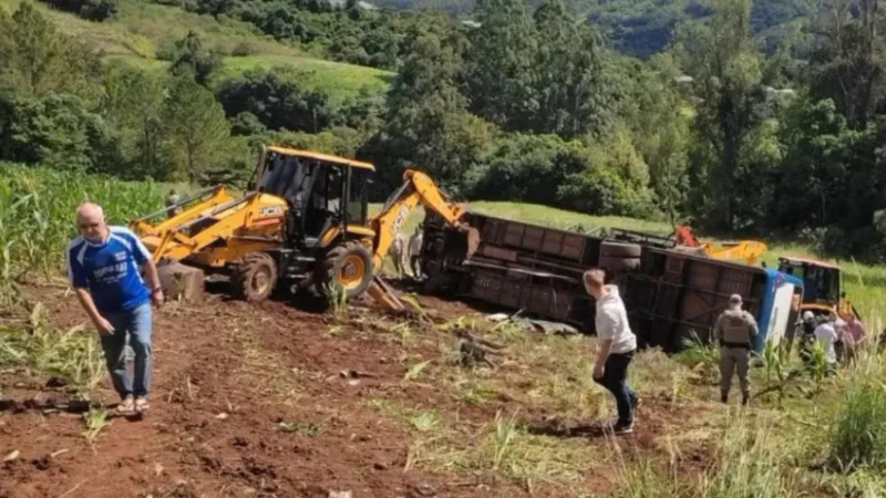 Aluna conta “horrível” momento de acidente com autocarro no Brasil