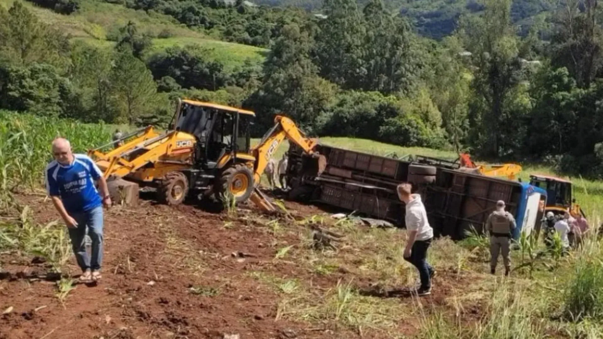 Aluna conta “horrível” momento de acidente com autocarro no Brasil