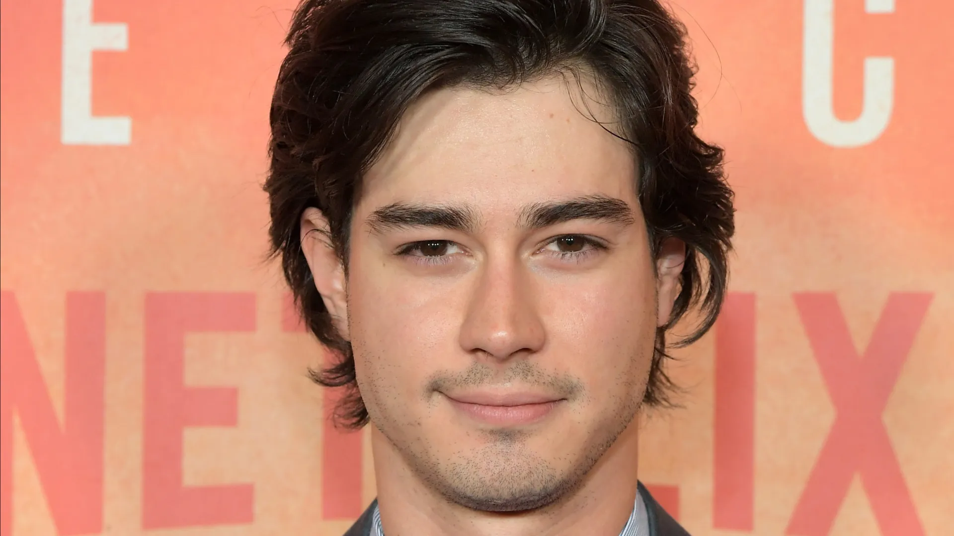 Ator de ‘Narcos’ está em coma após contrair infeção