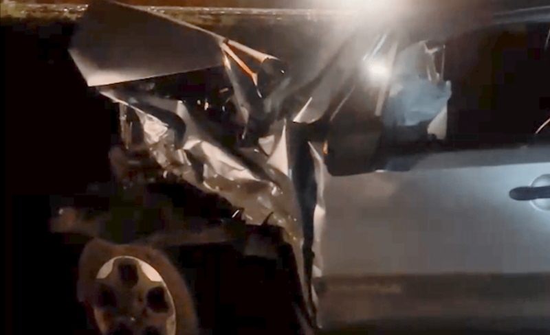 Colisão frontal entre Fiat Uno e Jeep Renegade deixa dois hospitalizados na BR-163 em Itaúba