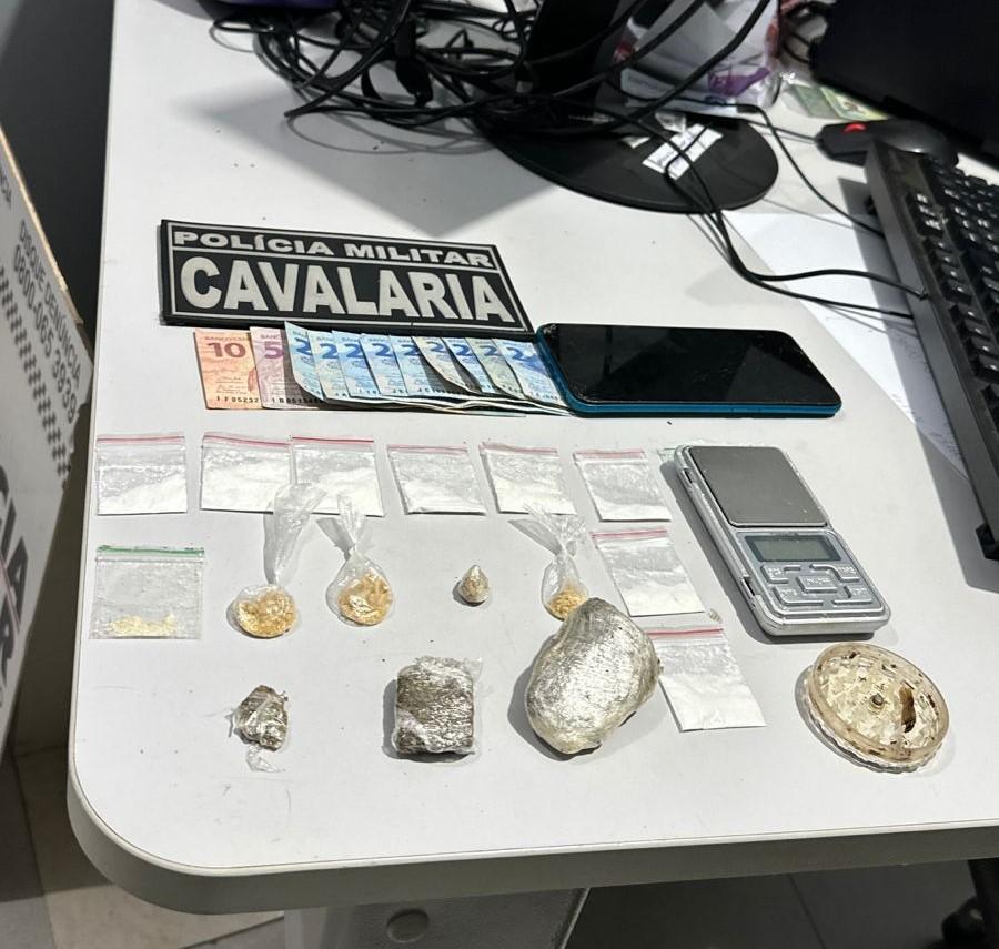 Cavalaria da PM prende nove pessoas por tráfico, roubo e abandono de incapaz em Lucas do Rio Verde e Nova Mutum