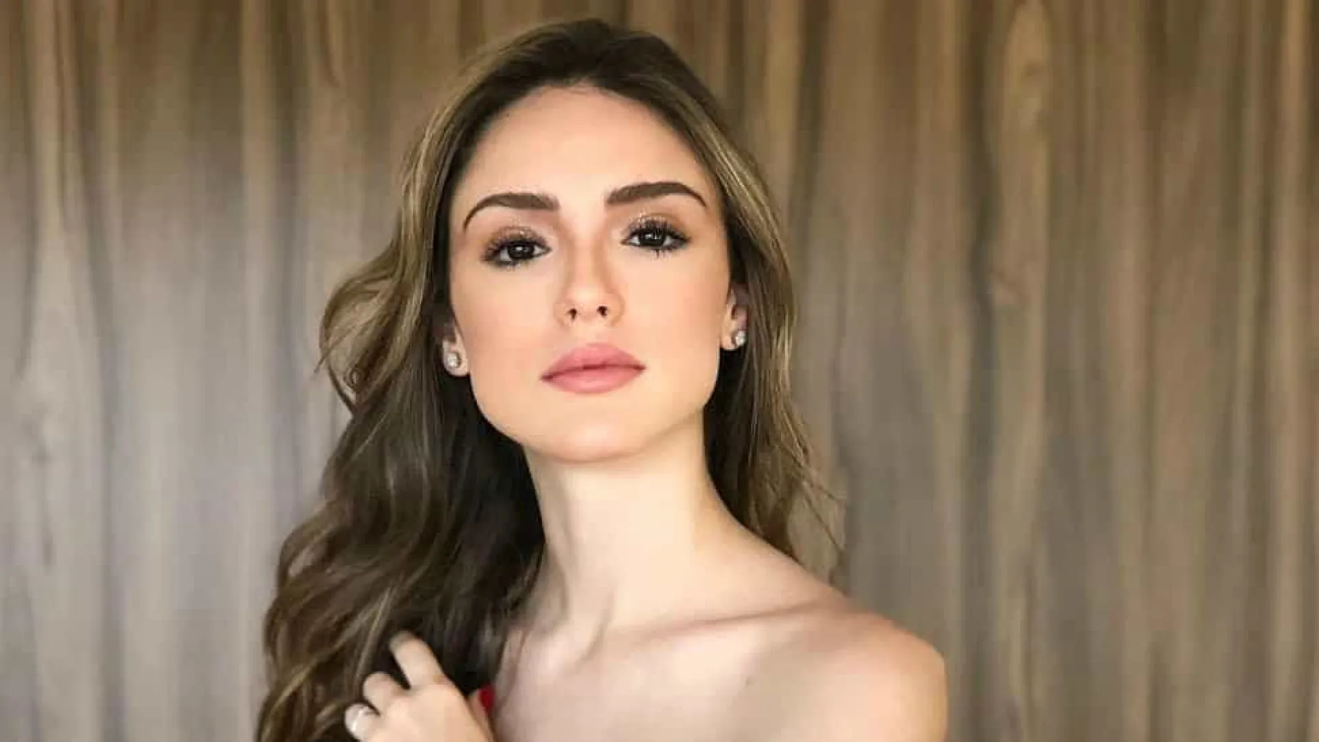 Após 6 anos, Isabelle Drummond retorna às novelas como vilã e dá spoilers