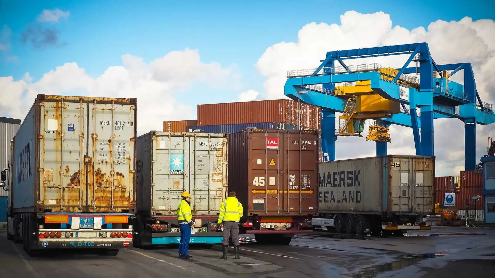 Exportações crescem 2,9% no 1º trimestre de 2025 ante o 4º trimestre de 2024, revela IBGE