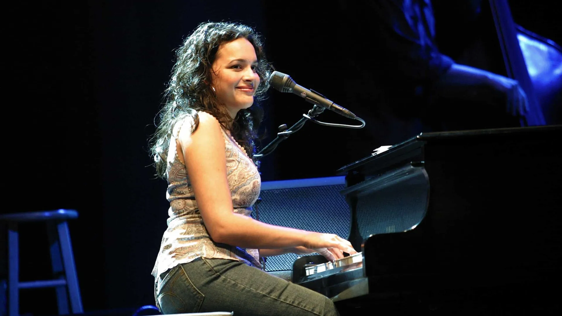 Norah Jones volta ao Brasil e apresenta o disco ‘Visions’ em show no Popload em SP