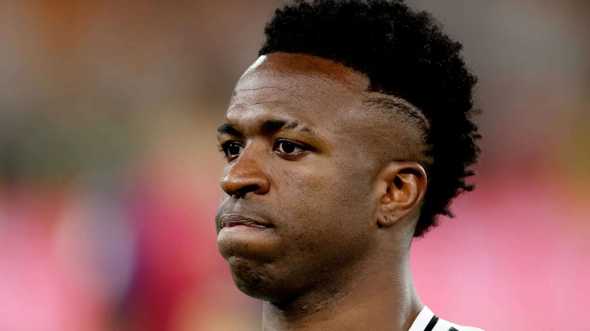 Vinicius Junior estreia no Festival de Cannes como produtor de filme com temática antirracista