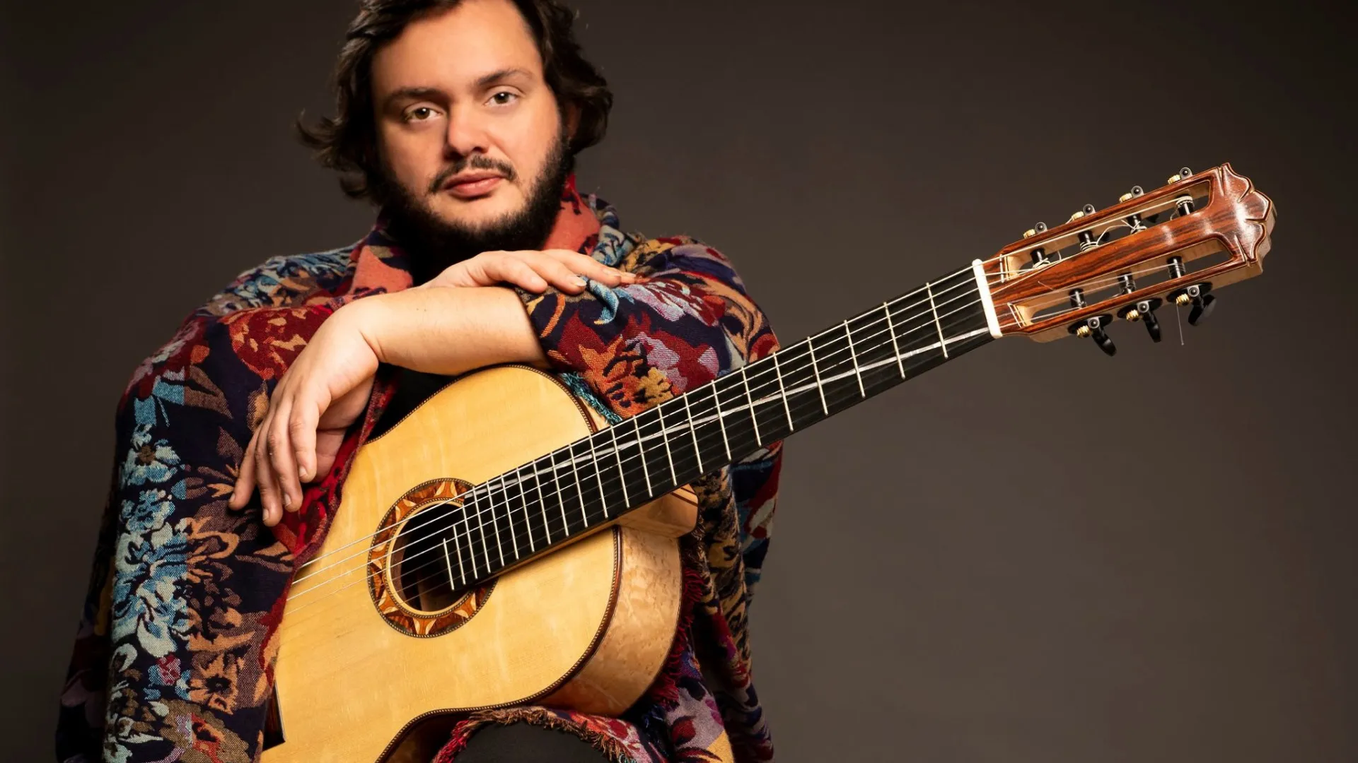 Yamandu Costa é acusado de agressão física, sexual e psicológica