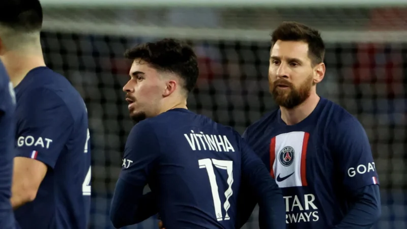 PSG ‘atormenta’ Messi. Do fracasso europeu aos ‘problemas’ com Vitinha