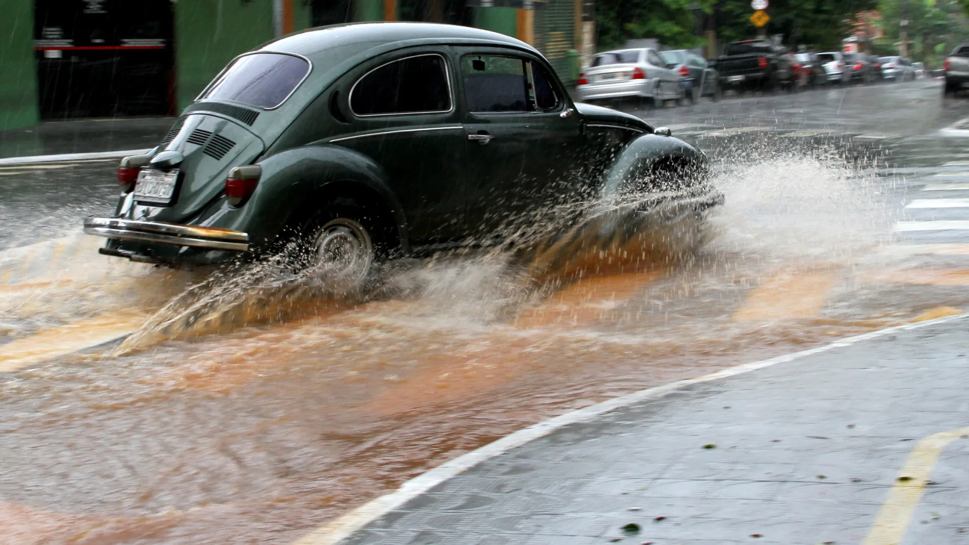 Inmet coloca SP em alerta para tempestades nos próximos dias