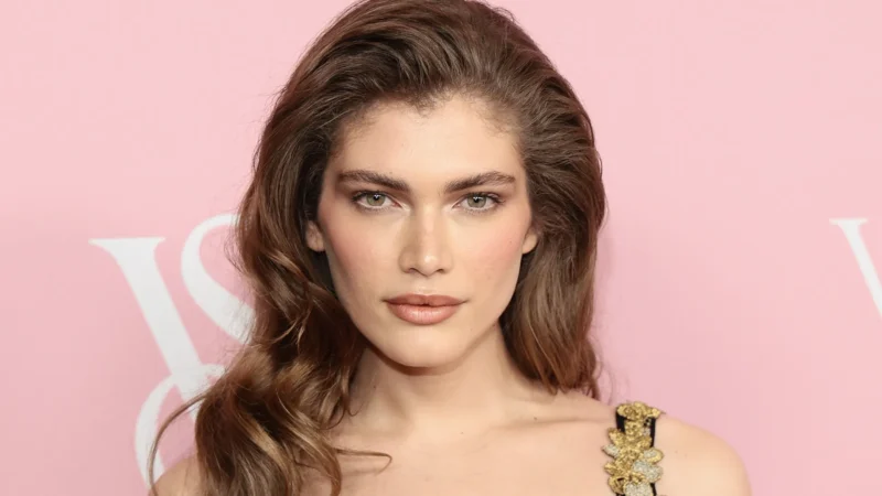 PRIDE: Valentina Sampaio compartilha memórias celebrando Mês do Orgulho!