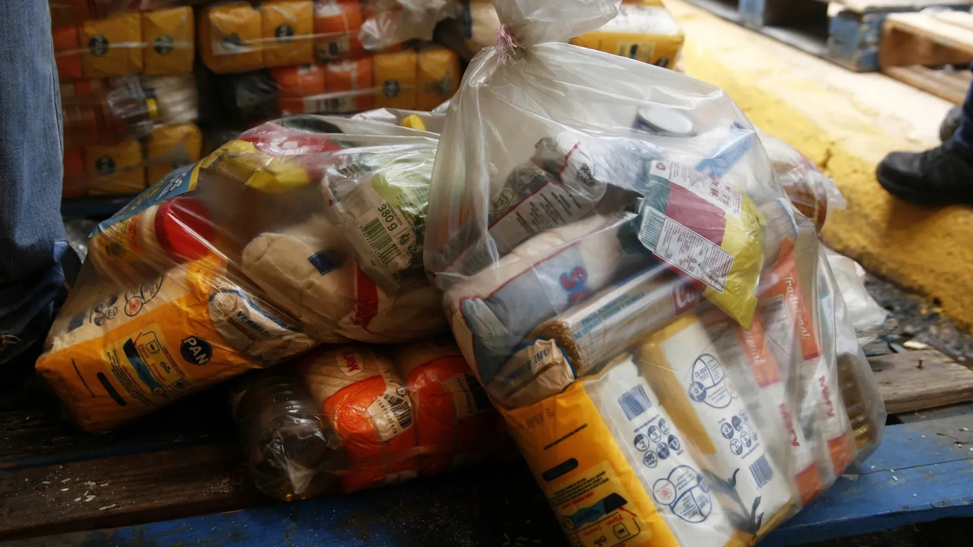 Custo da cesta básica cai em 15 das 17 capitais em maio, mostra Dieese