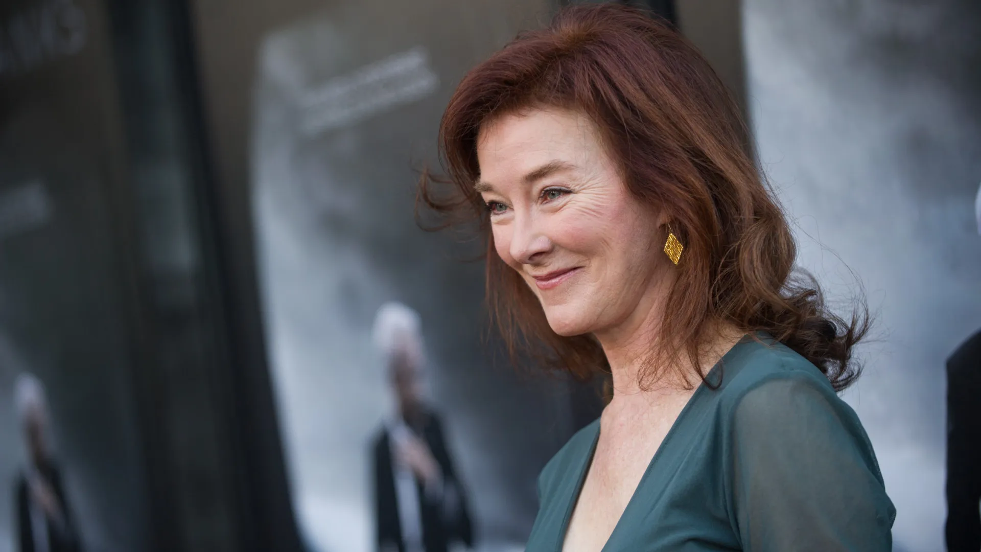 Morre Valerie Mahaffey, atriz de ‘Donas de Casa Desesperadas’