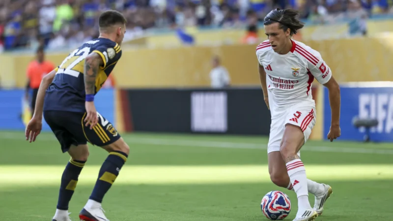 Carreras vai mal contra o Boca e imprensa questiona ida ao Real