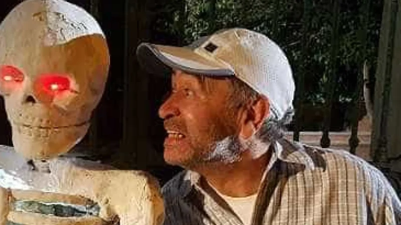 Humorista do SBT, Ivo Holanda é internado em hospital de São Paulo
