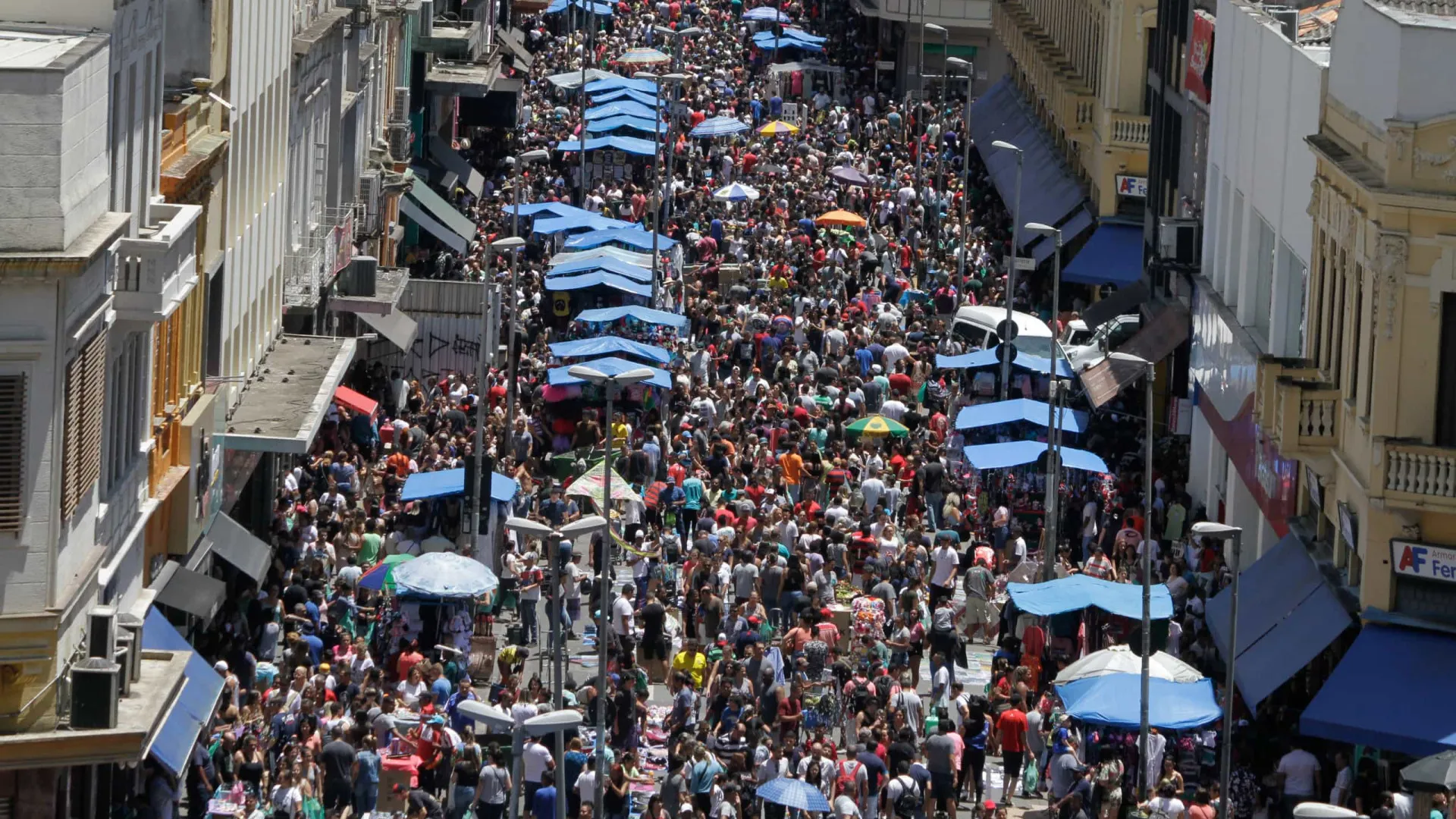 Na mira dos EUA por pirataria e contrabando, 25 de Março ignora Trump