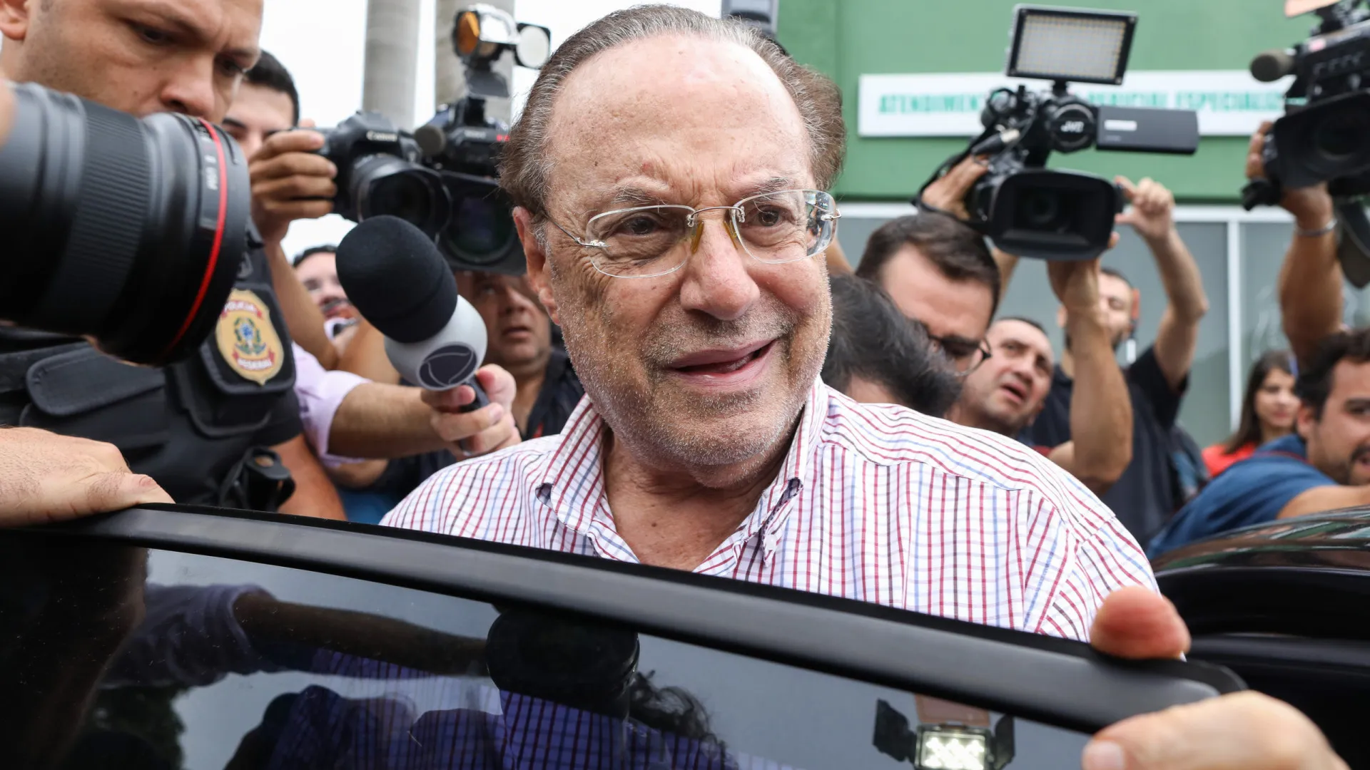 Maluf vai pagar R$ 210 mi a SP por desvio quando era prefeito