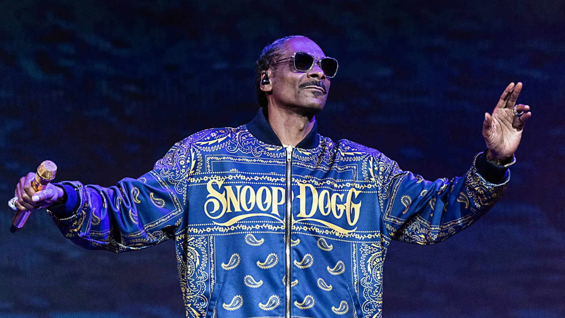 Snoop Dogg se junta a Modric e compra parte de time da Inglaterra
