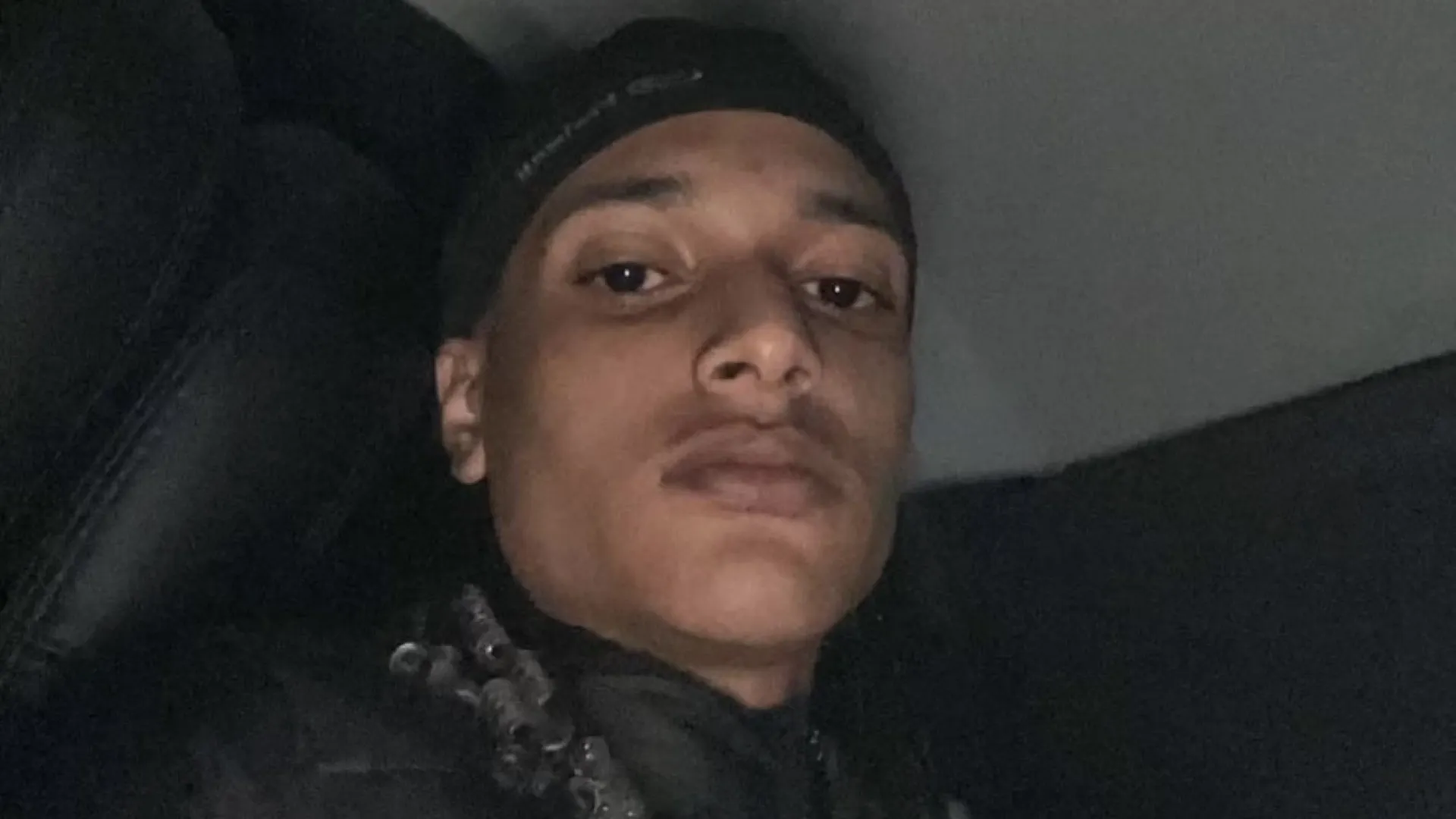 Rapper Oruam será indiciado após se envolver em confusão com policiais no Rio