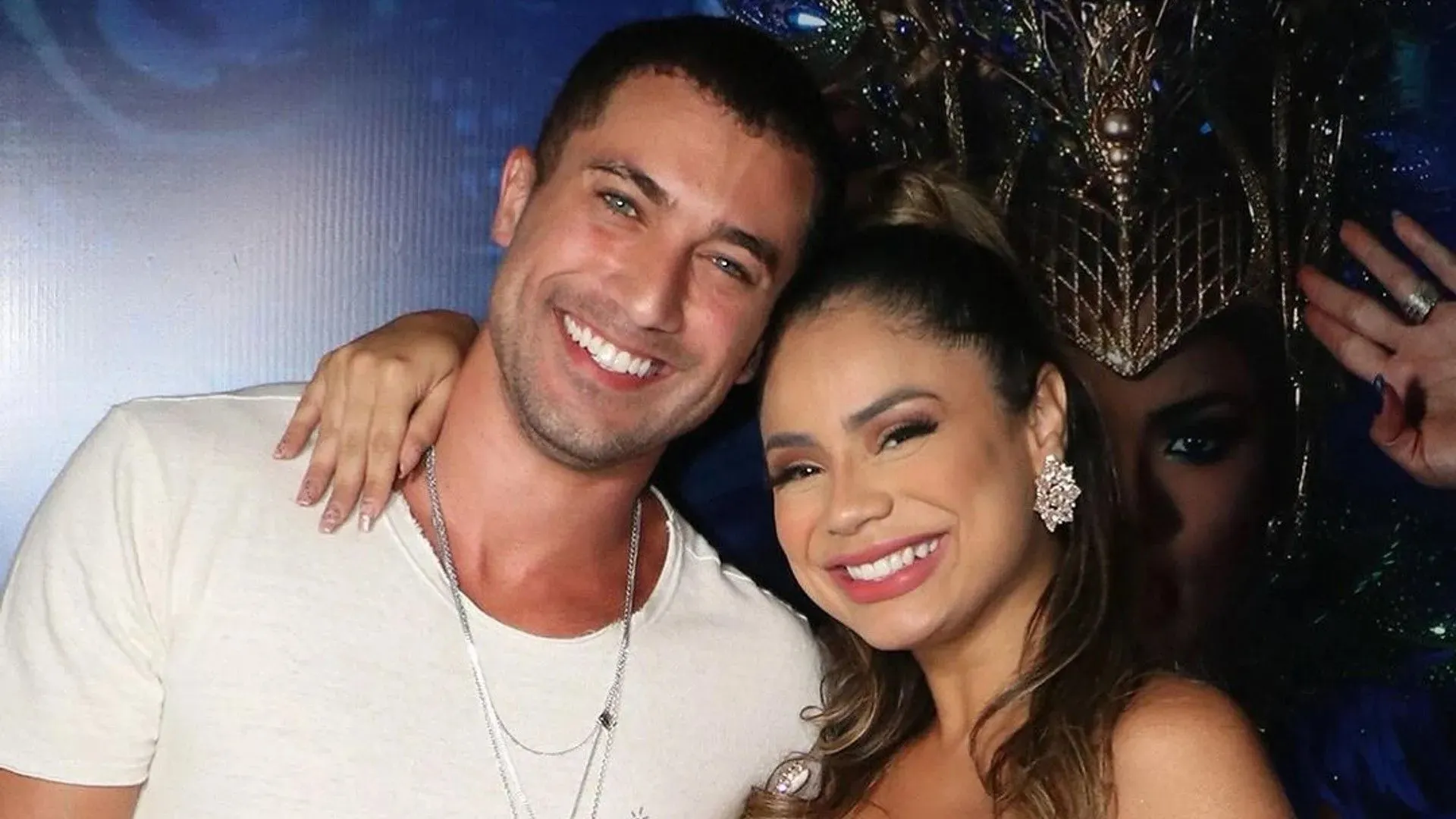 Lexa se emociona com recado de padre Marcelo Rossi sobre nova gravidez